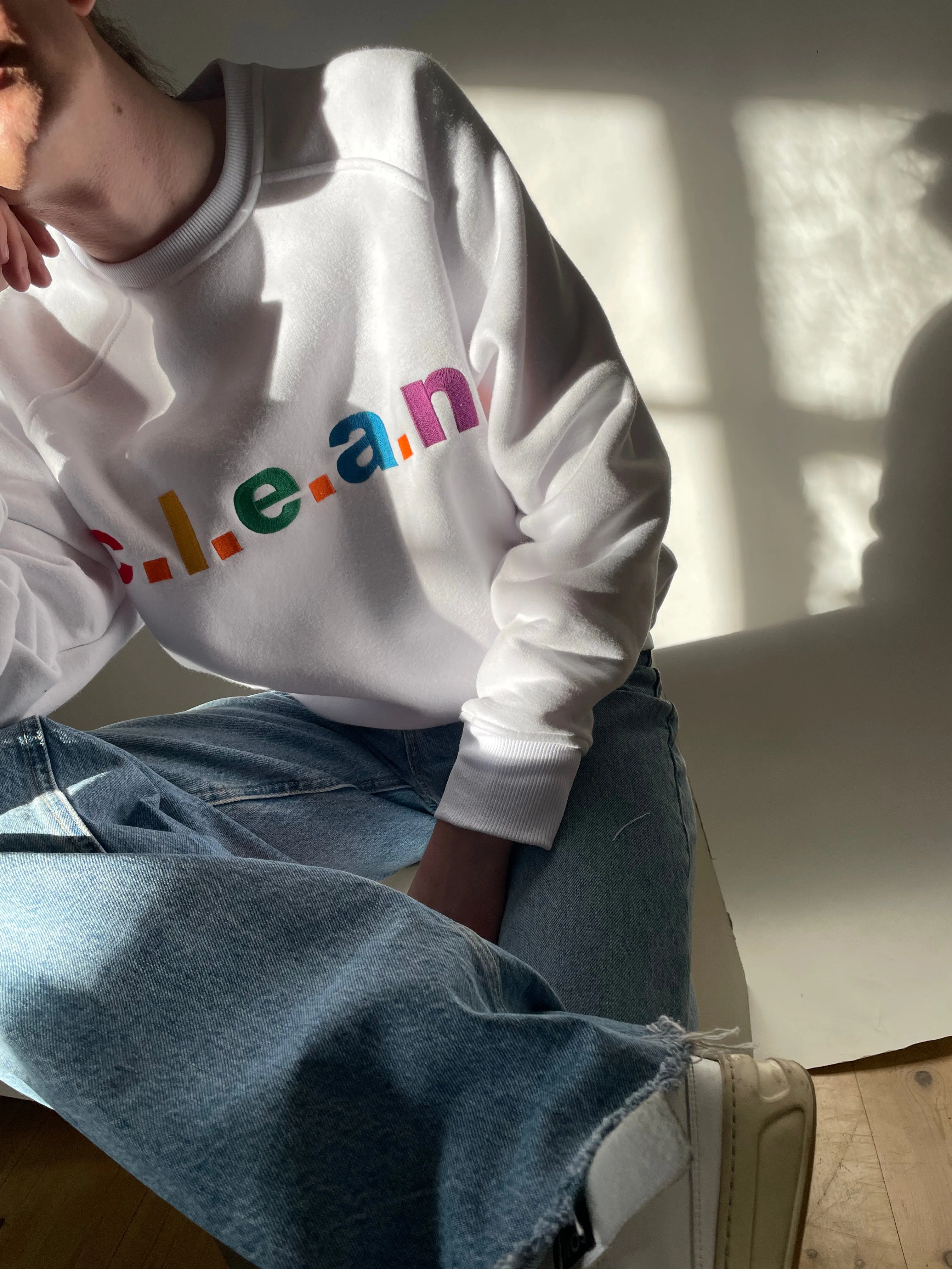c.l.e.a.n. Logo Sweat Multicolor on White