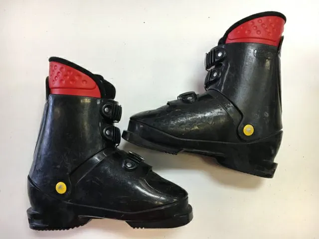 Used Nordica 173 Black/Red/Yellow Size 24.0 Downhill Ski Boots