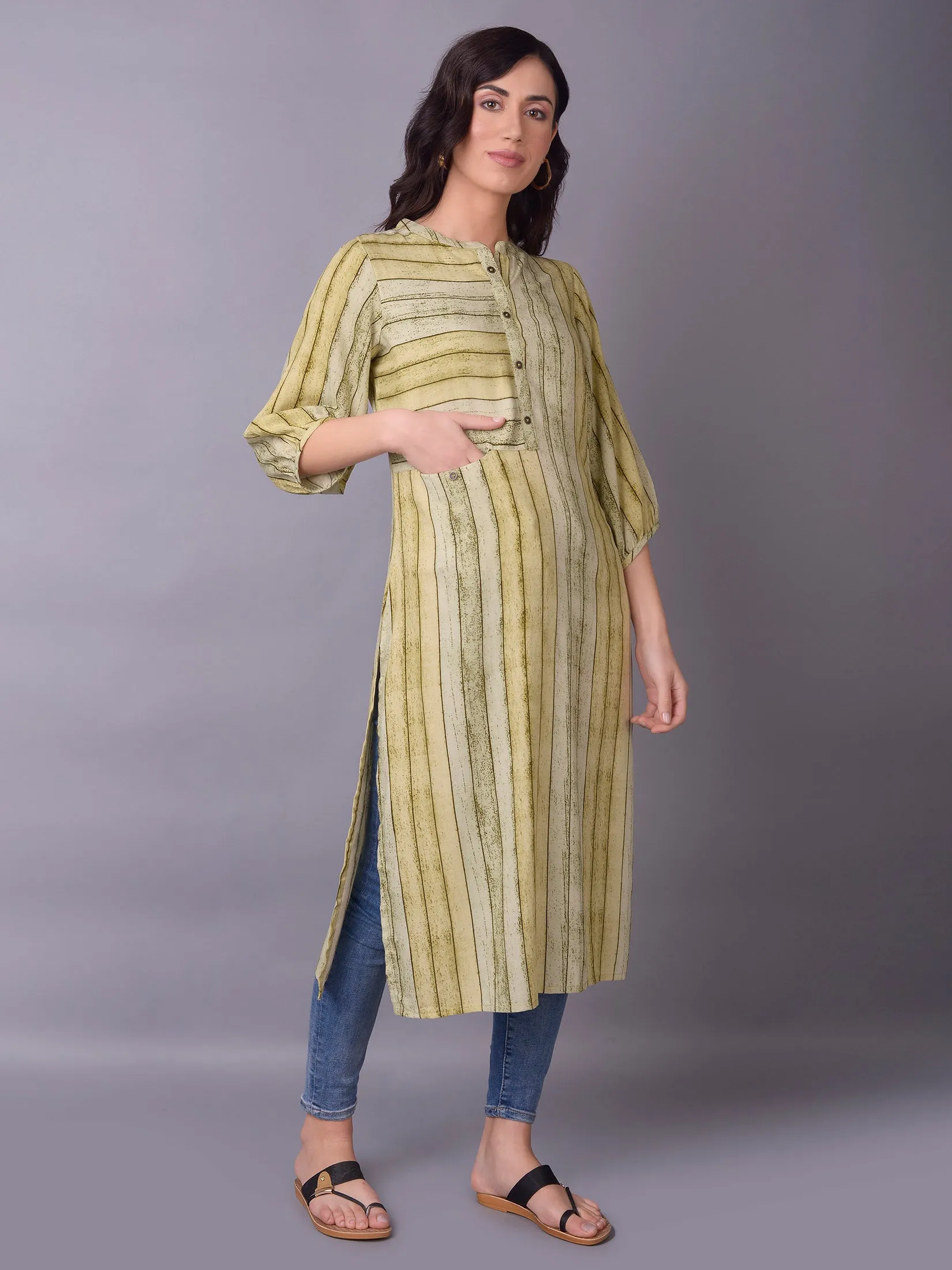 Women Olive Stripe Printed Kurta